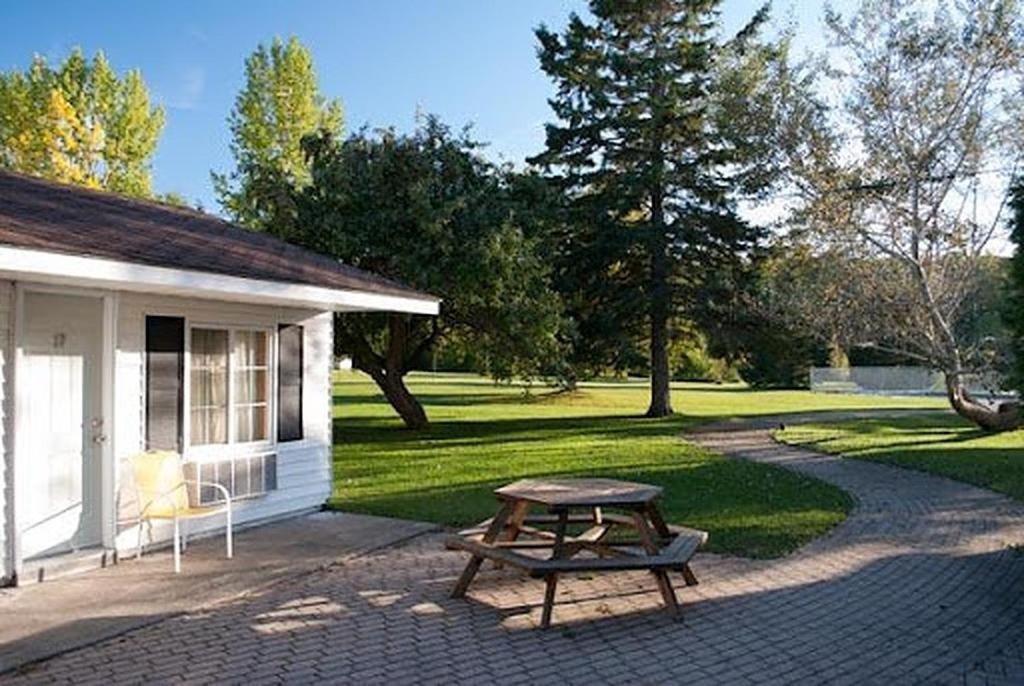 Coach House Inn Тобермори Екстериор снимка