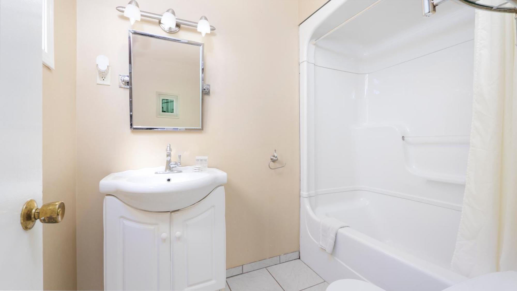 Coach House Inn Тобермори Екстериор снимка