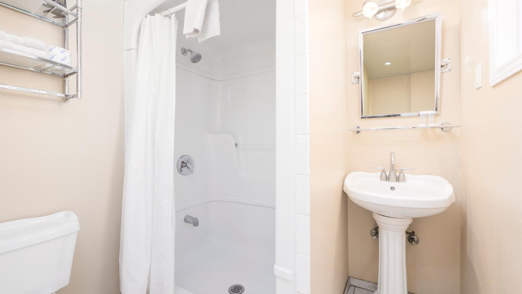 Coach House Inn Тобермори Екстериор снимка