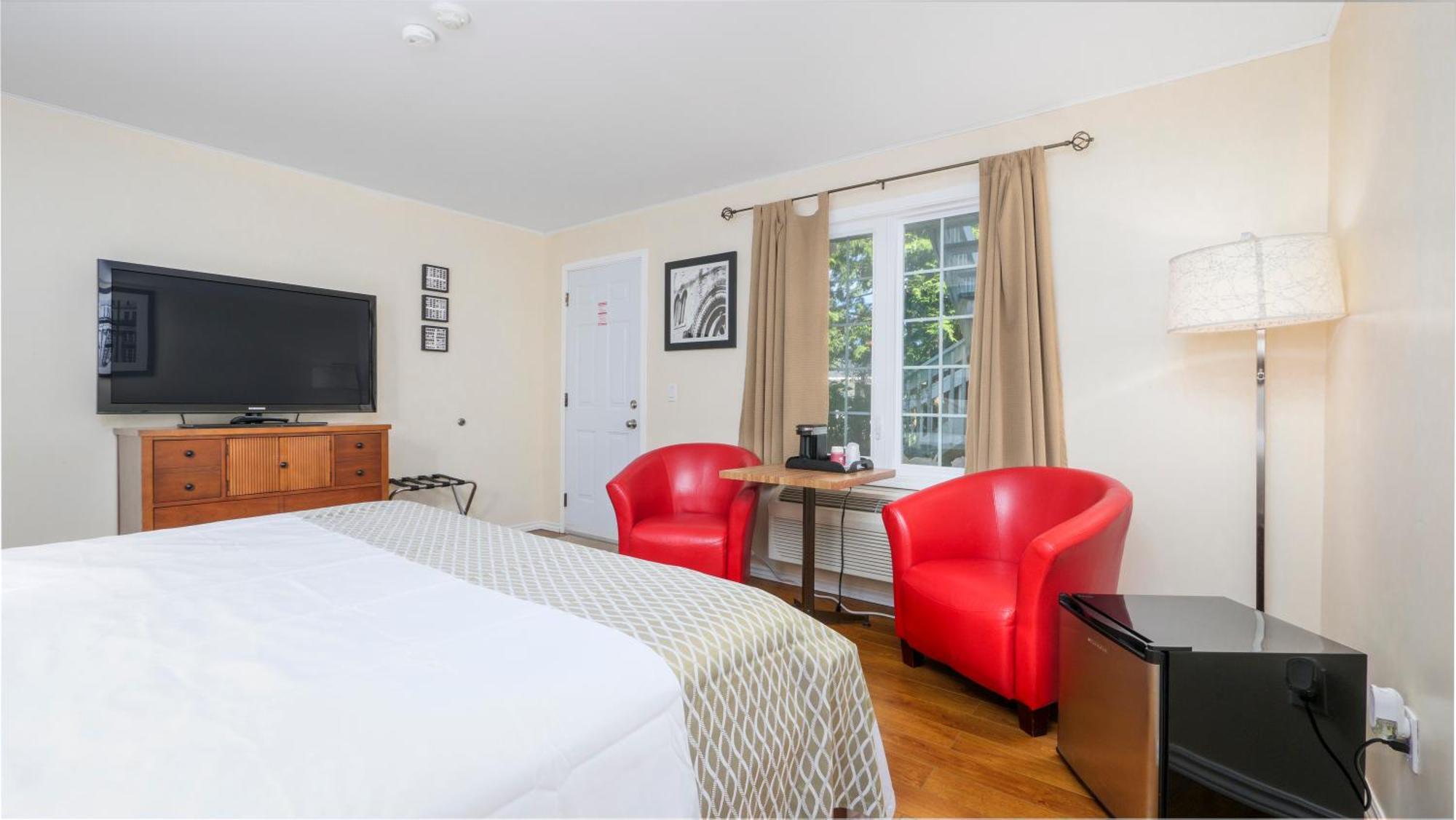 Coach House Inn Тобермори Екстериор снимка