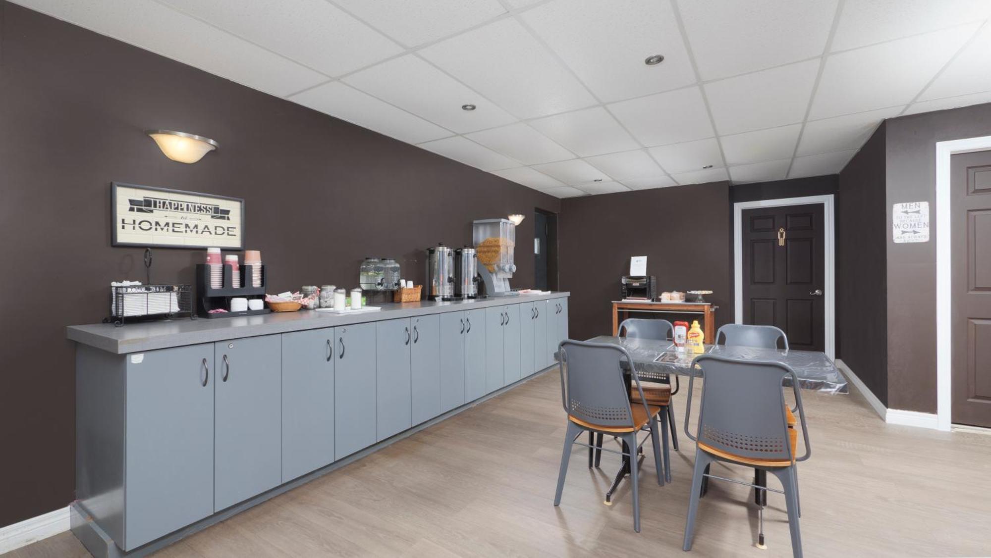 Coach House Inn Тобермори Екстериор снимка